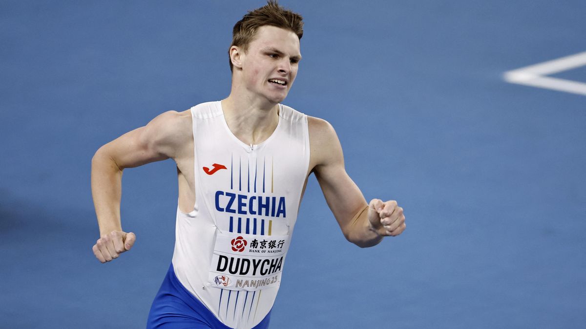 Půlkař Dudycha postoupil do semifinále HMS, čtvrtkař Krsek vypadl v rozběhu