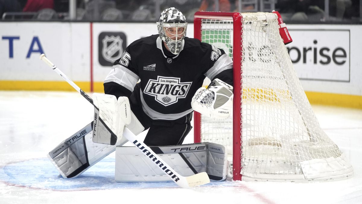 Hlavní hvězdou týdne v NHL byl brankář Los Angeles Kuemper