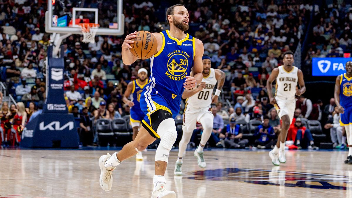 Curry se vrátil po zranění a pomohl Golden State v NBA porazit New Orleans