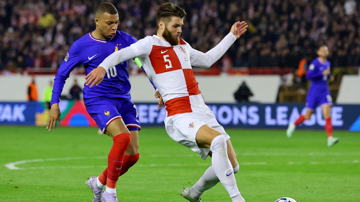Češi poznají posledního soupeře v boji o MS. Francie musí dotahovat náskok Chorvatů