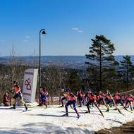 Hromadný start žen v Holmenkollenu