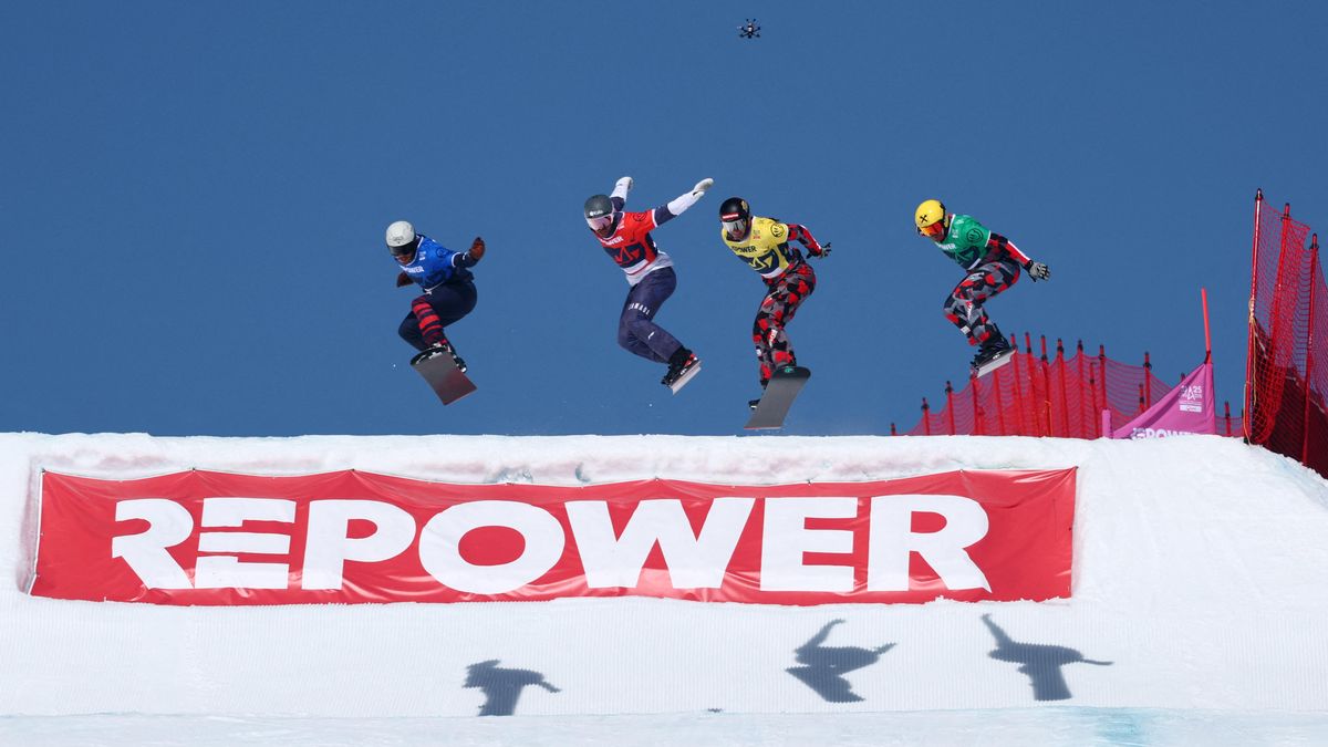 Mistry světa ve snowboardcrossu jsou poprvé Kanaďan Grondin a Italka Moioliová