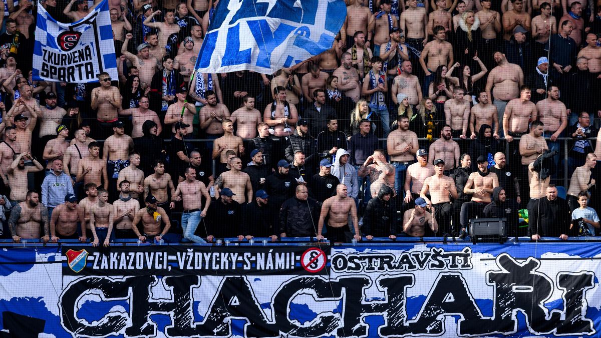 Fotbaloví fanoušci jako agresivní grázlové? Data ukazují opak