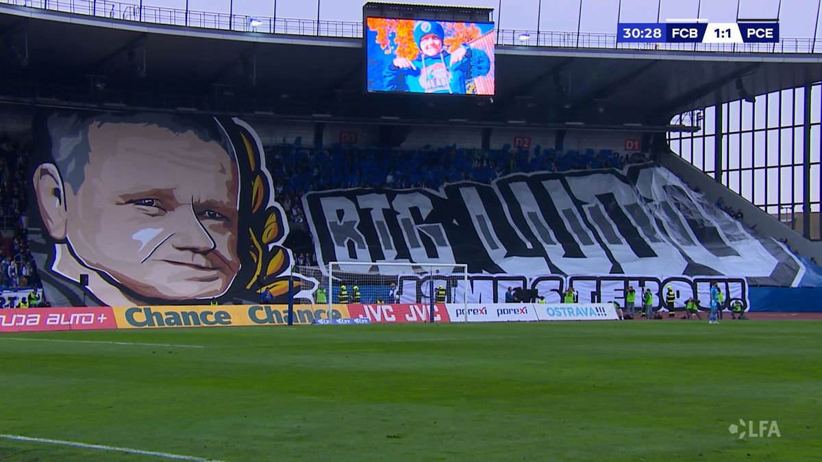Dojemný vzkaz ostravských fandů. Podpořili legendu, která zápasí s rakovinou
