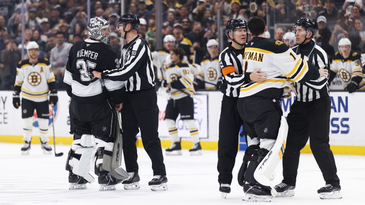 Sudí v NHL zase překazili bitku gólmanů, fanoušci se vztekají