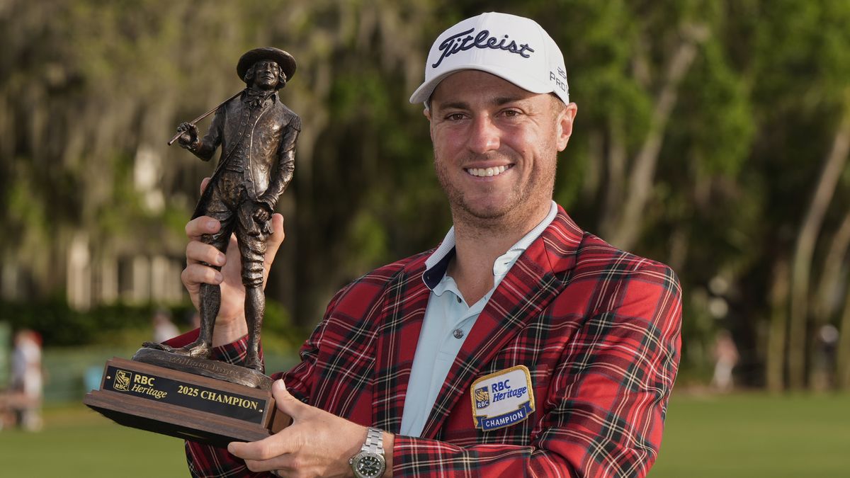 Tříleté čekání na titul je u konce. Golfista Thomas opanoval turnaj na Hilton Head Islandu