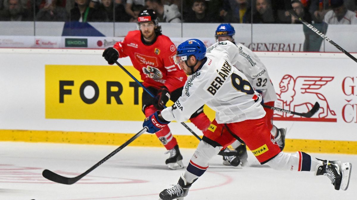 Na Slováky hokejisté vyrukují s Kořenářem v brance