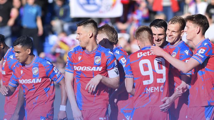 KOMENTÁŘ: Plzeň naruby. Ofenzivní kabát jí sluší, ke druhé příčce ale musí přidat vzadu