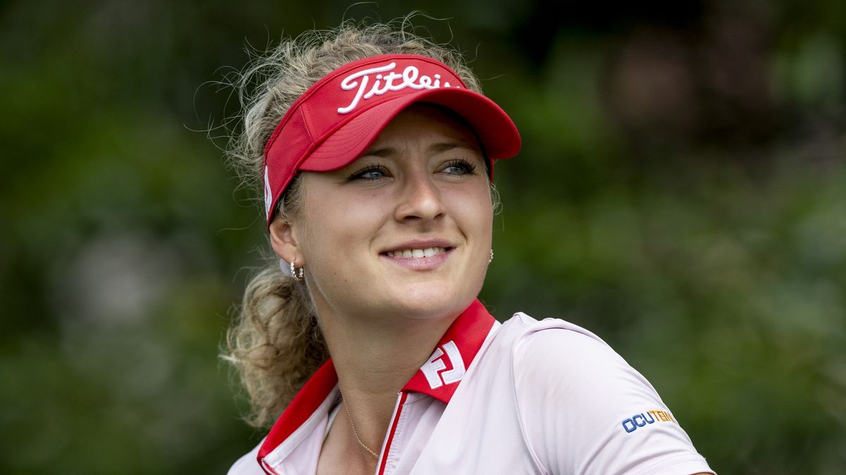 Český golf má po deseti letech novou královnu. Mezi muži vyhrál Hrubý