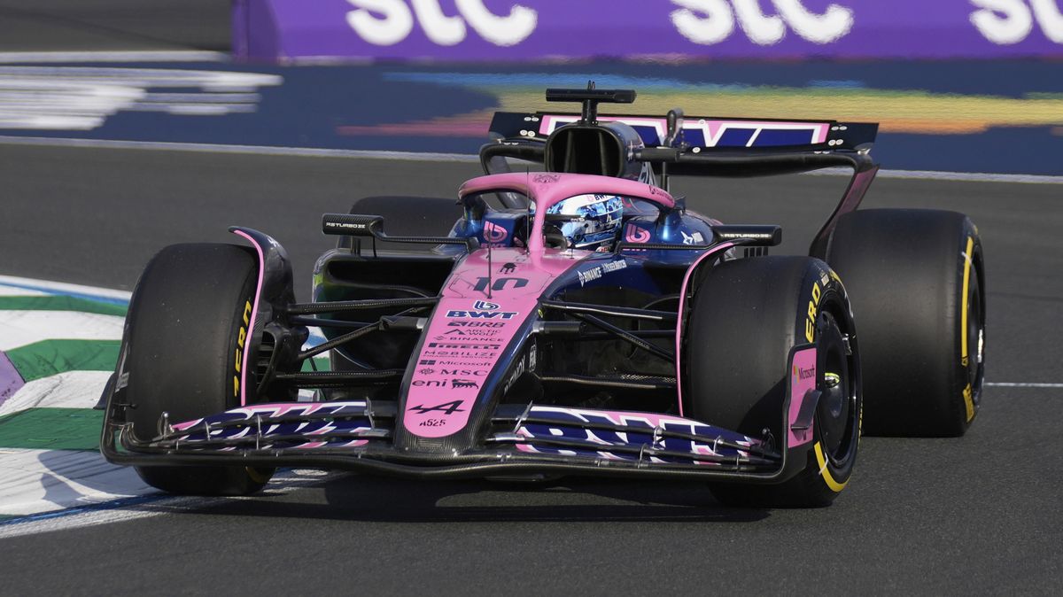 První trénink na Velkou cenu Saúdské Arábie ovládl Gasly