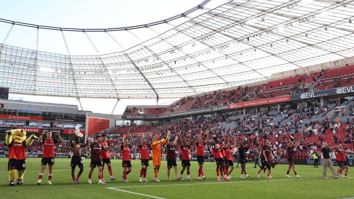 Dálnice ohrožuje Leverkusen. Slavné značce hrozí konec v bundeslize