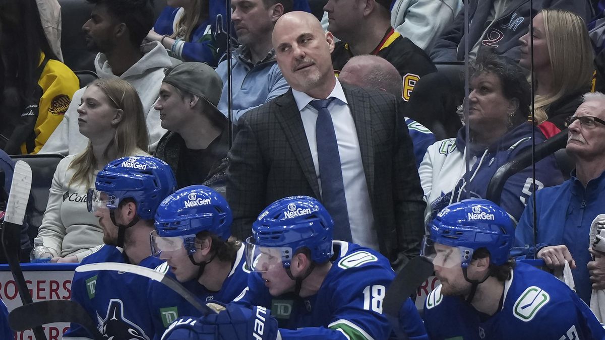 U hokejistů Vancouveru nebude pokračovat trenér Tocchet