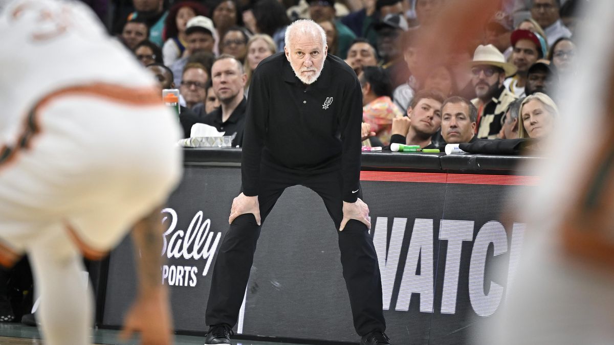 Slavný basketbalový trenér Popovich opět skončil v nemocnici