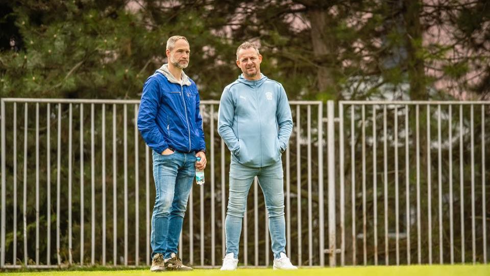 Komplikace pro Zbrojovku. Svědíkova premiéra se odkládá