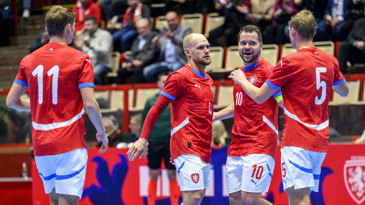 Futsalisté v úspěšné kvalifikaci o Euro neprohráli ani se Srbskem