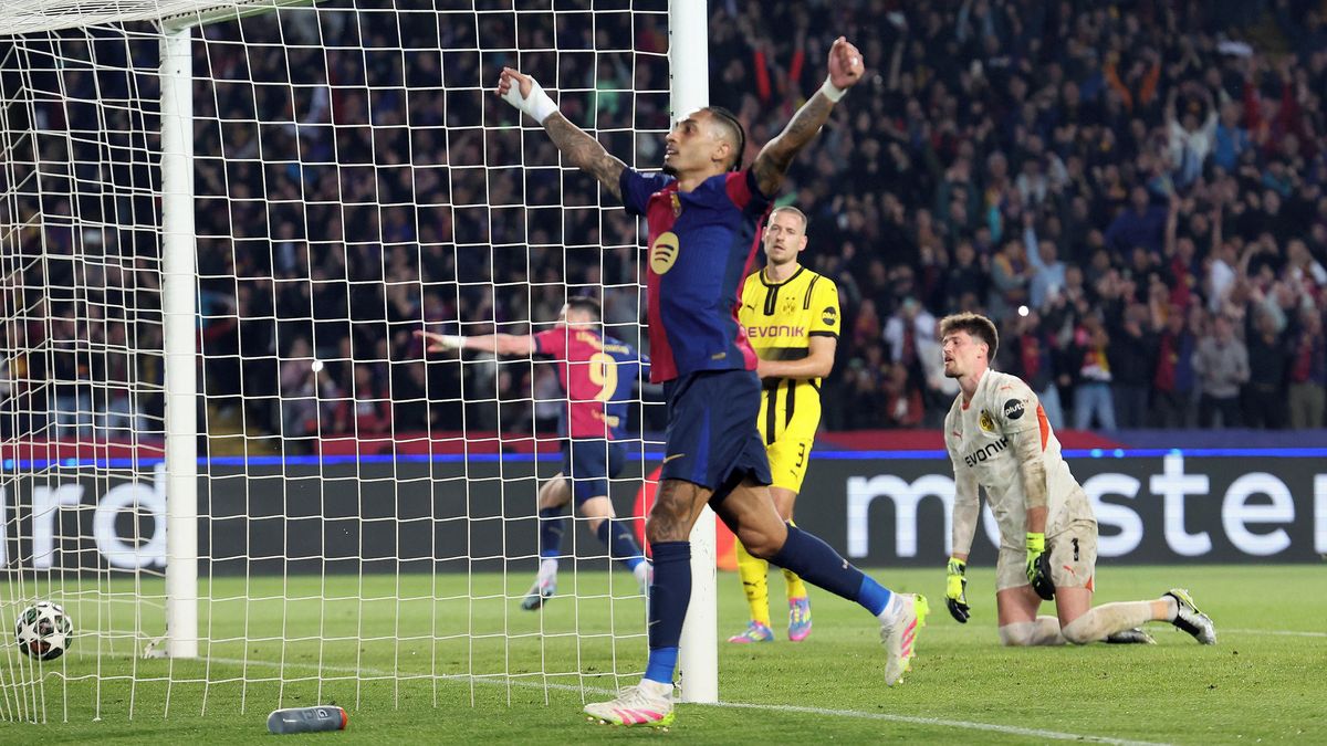 Vyrovnal Messiho rekord, ale spoluhráči ukradl gól. Omlouvám se, vzkazoval