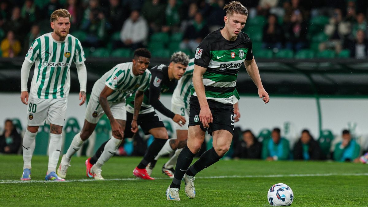 Panenka je stále v kurzu. Jeho drzý kousek z Bělehradu napodobila další hvězda