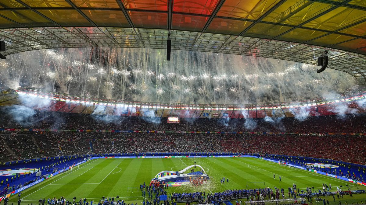 Euro v Německu přineslo rekordní zisk