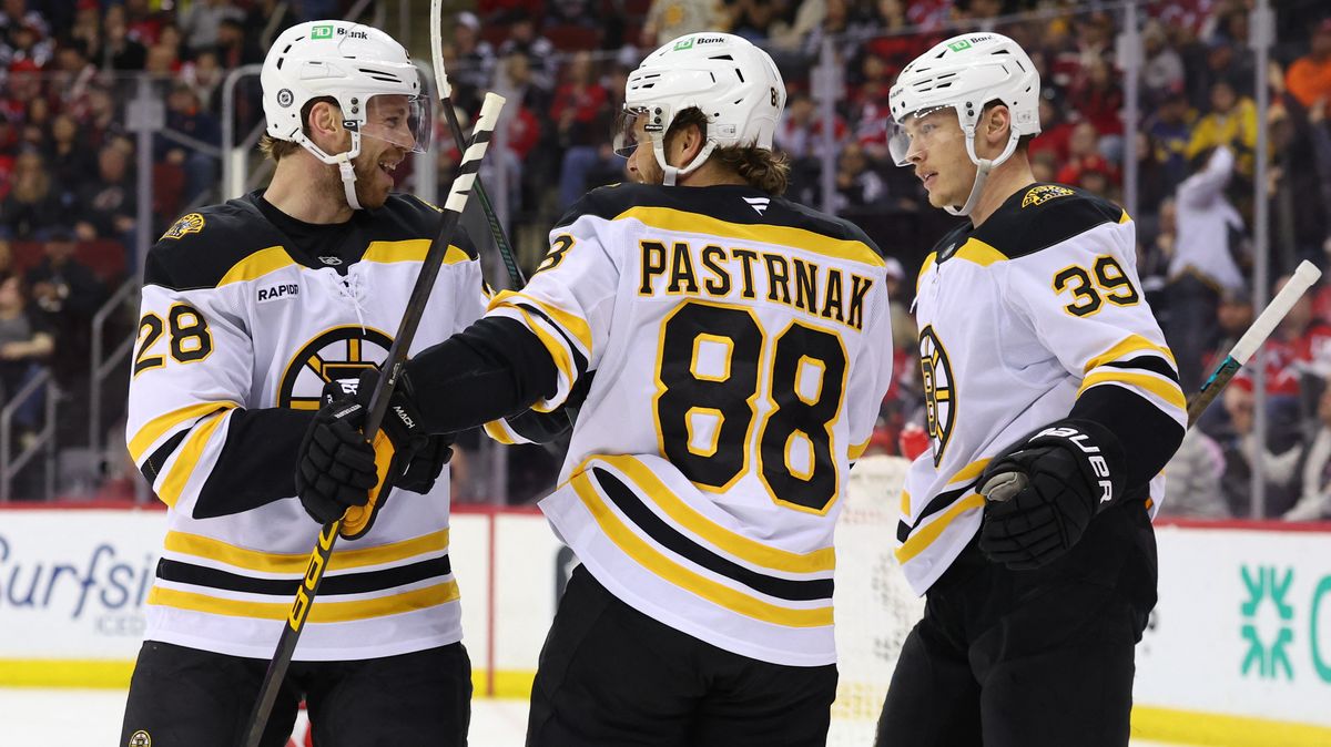 Zklamané eso. Stobodový Pastrňák nevídaně ční nad bostonskými šiky