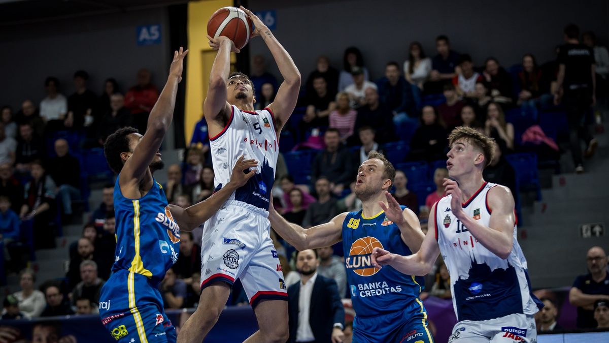 Mladí, zkušení a nenápadní. Některé týmy se na nás možná nepřipravily, říká kouč Basketu Brno před play off