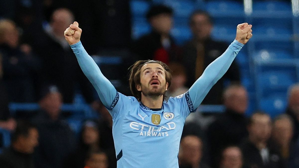 Manchester City zdolal Leicester, poprvé v sezoně se trefil Grealish