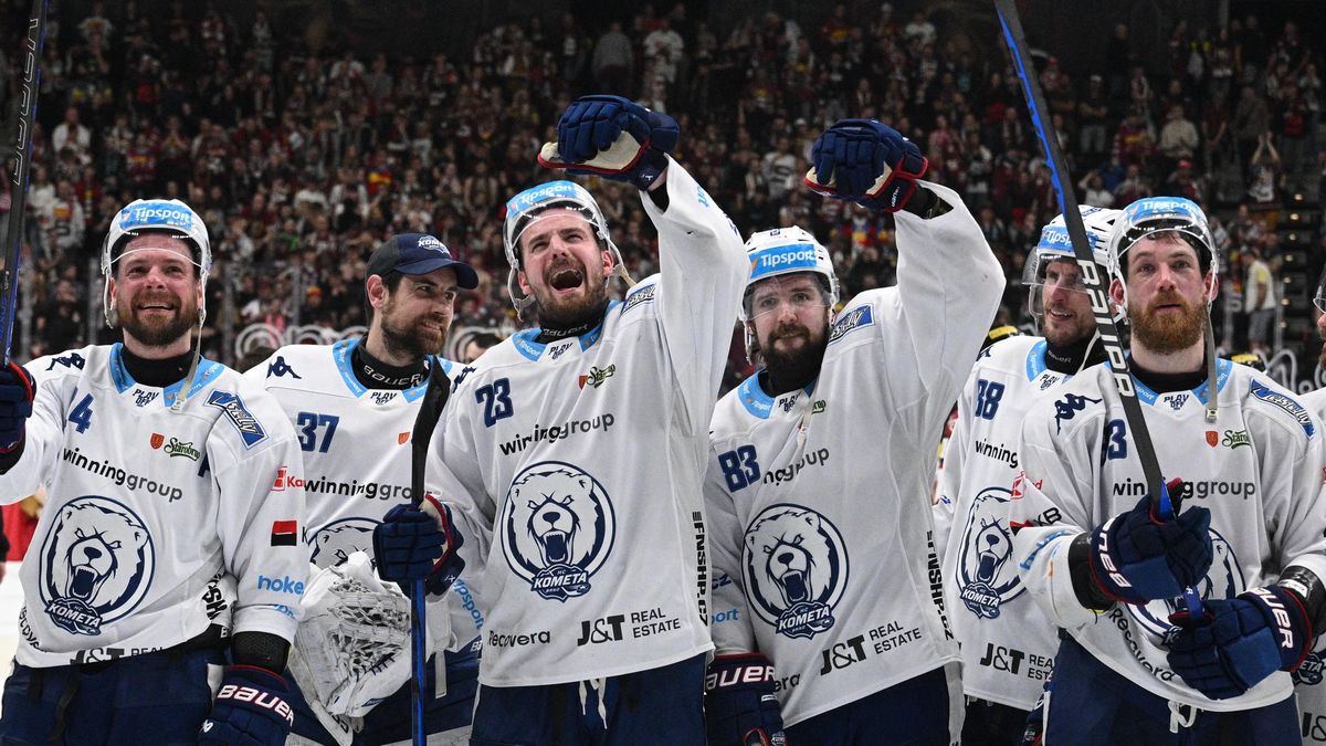 Videomomenty. Startuje finále extraligy, po 13 letech mezi Pardubicemi a Kometou