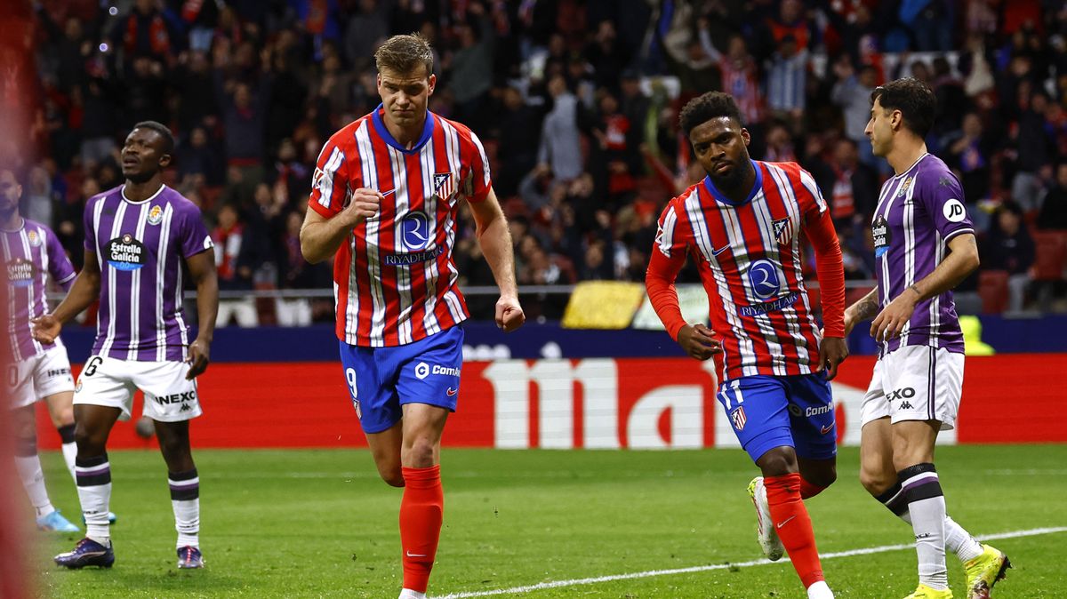 Tři penalty proměnili střelci v zápase Atlética Madrid s Valladolidem