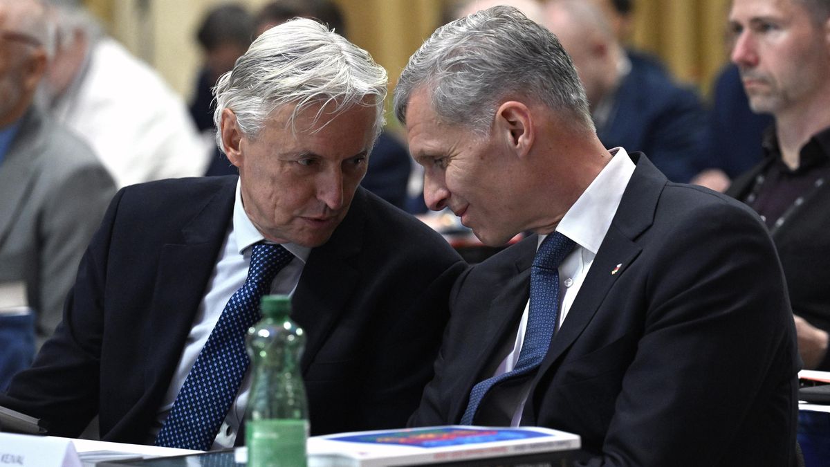 Nezvolení Hamzy? To byl šok dne, přiznal Kejval. Sám kandidoval naposledy