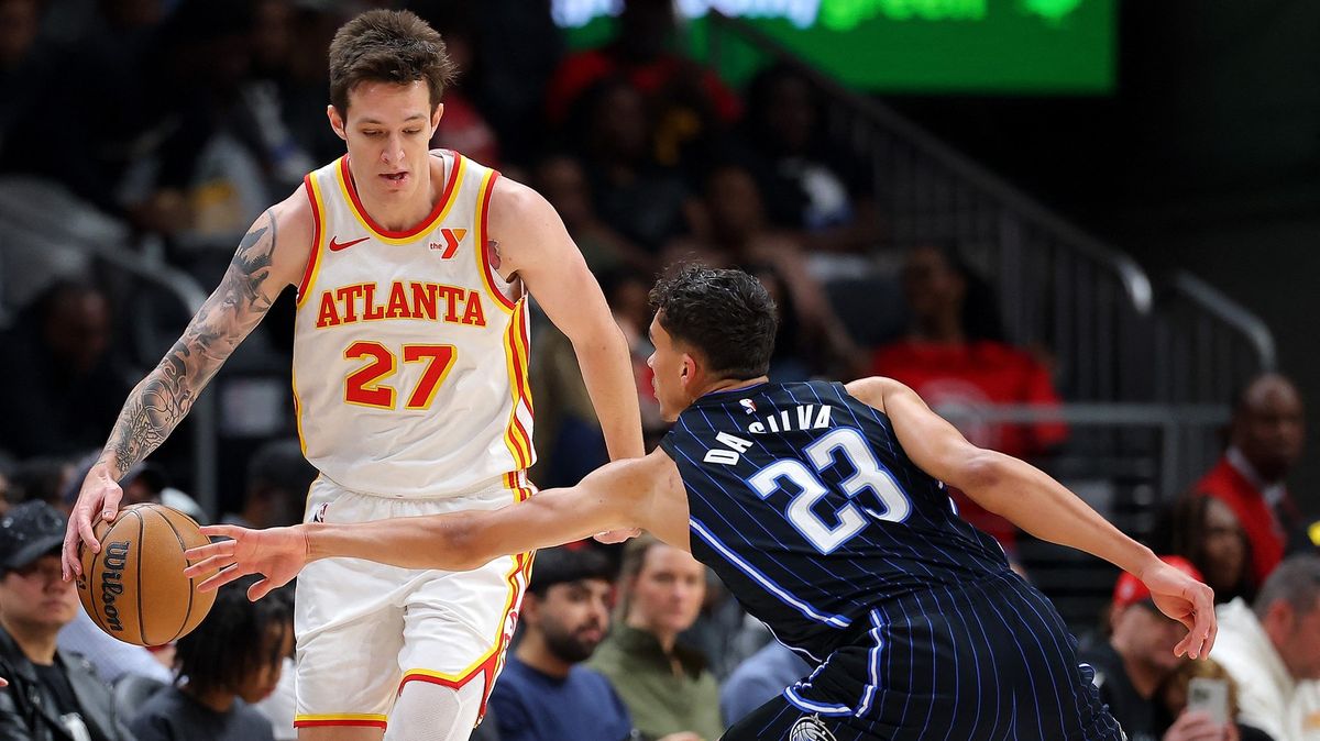 Krejčí pomohl 13 body v posledním zápase základní části NBA Atlantě k výhře