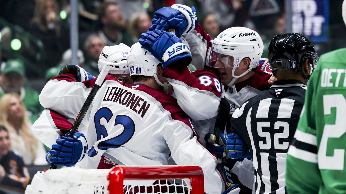 Kopnutí ano, úmysl ne. Sudí v NHL posvětili kuriózní trefu