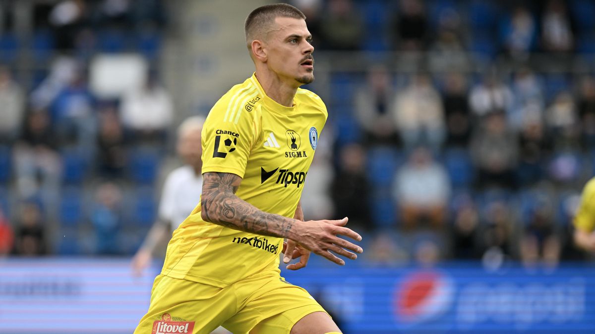 Kliment po operaci. Slavia tvrdí, že zájem o něj stále má