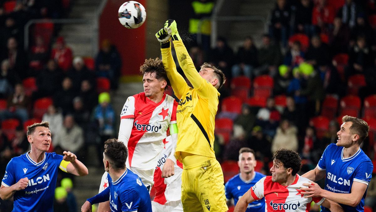 Kluby z nižších soutěží vždy doma, finále jinde. Kandidát na šéfa FAČR chce změny v poháru
