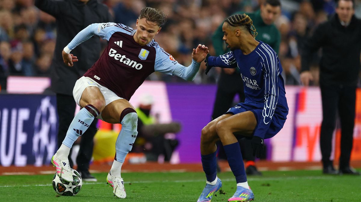 Omyl, diváci bouřili. V Birminghamu zahráli před zápasem Ligy mistrů jinou hymnu