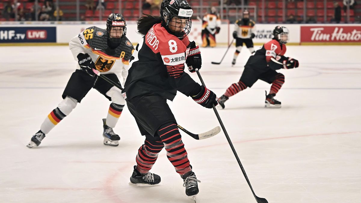 Těsná výhra Japonek nad Německem rozhodla, že asijský tým na MS půjde proti Kanadě. Podoba čtvrtfinále je jasná