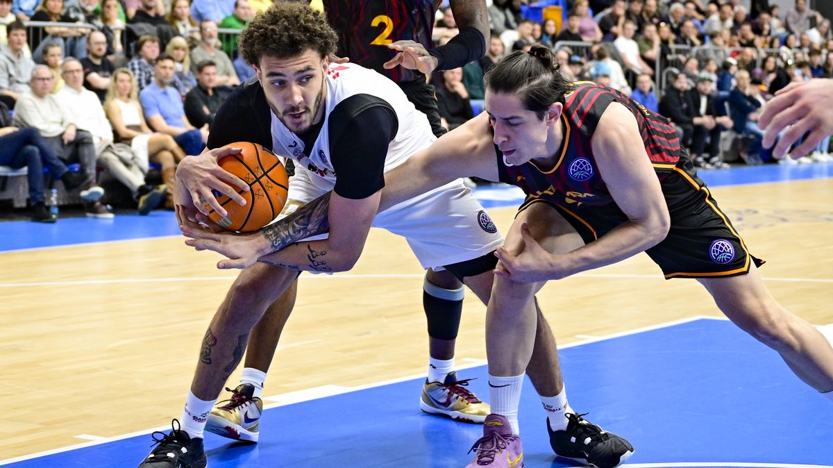 Basketbalisté Nymburka prohráli a loučí se s Ligou mistrů