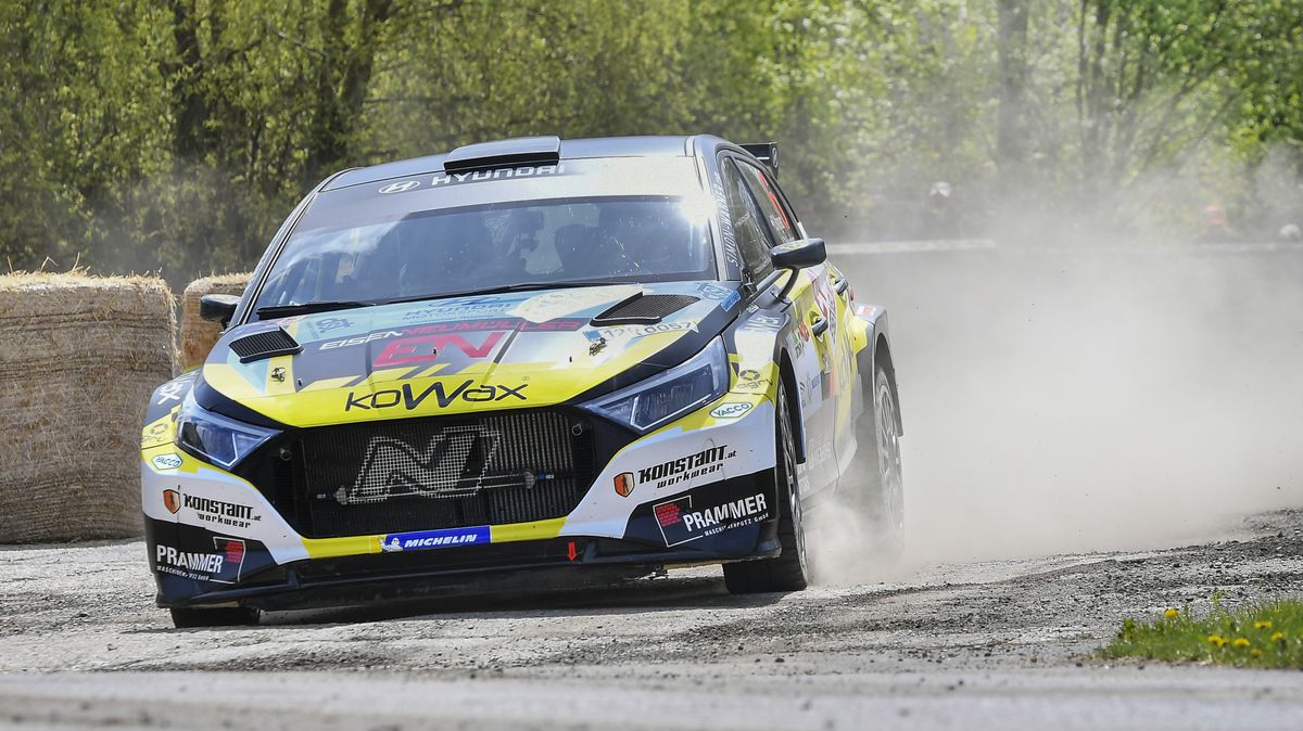 Rallye Šumava Klatovy vyhrál Rakušan Wagner, Mareš byl těsně druhý