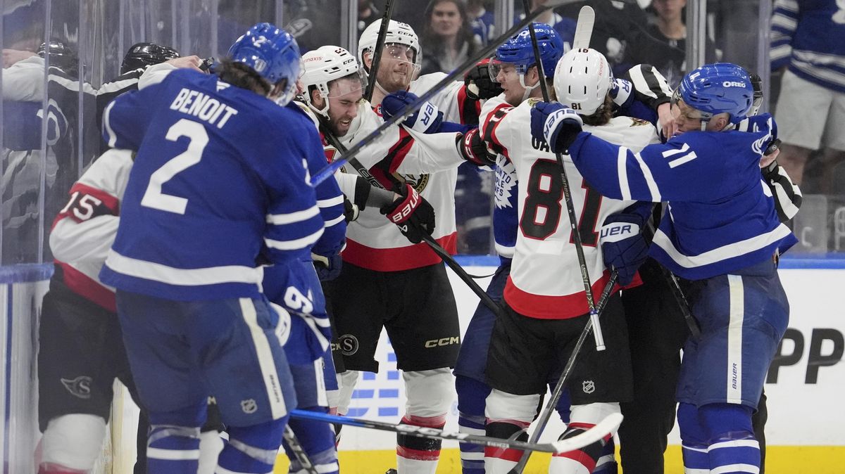 Bitva o Ontario se rozhořela. Rozhodčí na hříšníky potřeboval seznam