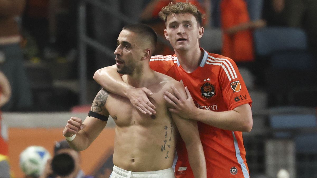 Skvělý debut Lingra v MLS! V nastavení gólem zařídil remízu