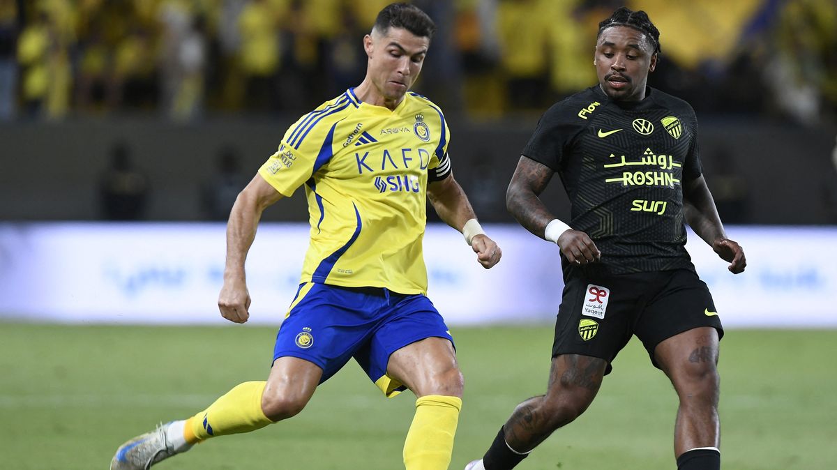 Stárne, přestal vítězit, ale bohatne. Ronaldo je dál nejvýdělečnějším sportovcem světa