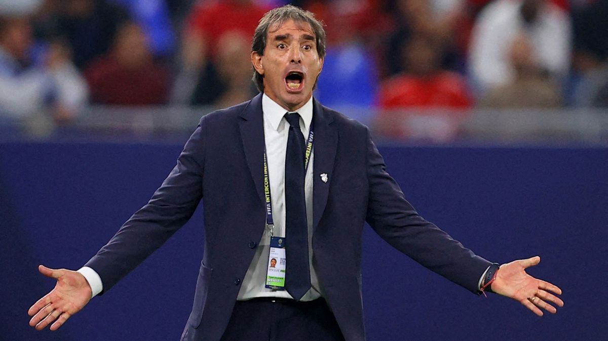 Pachuca je před MS klubů bez trenéra, Almada u týmu skončil