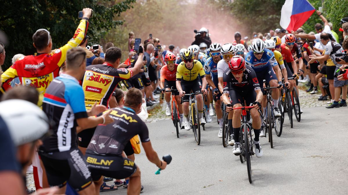 Cyklistická Czech Tour se poprvé v historii pojede napříč republikou. Slavnostní start v Praze