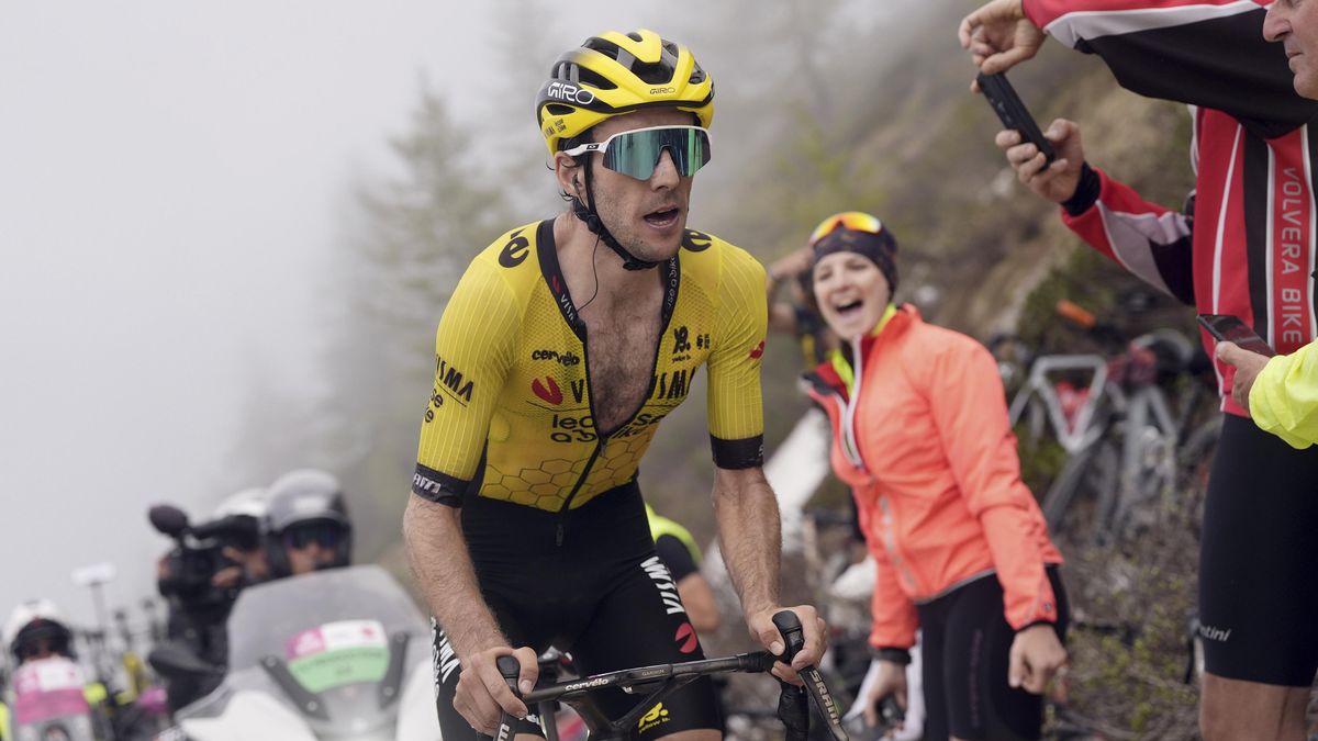 Yates vypálil rybník konkurentům! Ze třetího místa si dojel pro celkový triumf na Giru