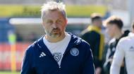Skandál, tohle jsou devadesátky jako vyšité! Legenda Slavie se pustila do rozhodčích