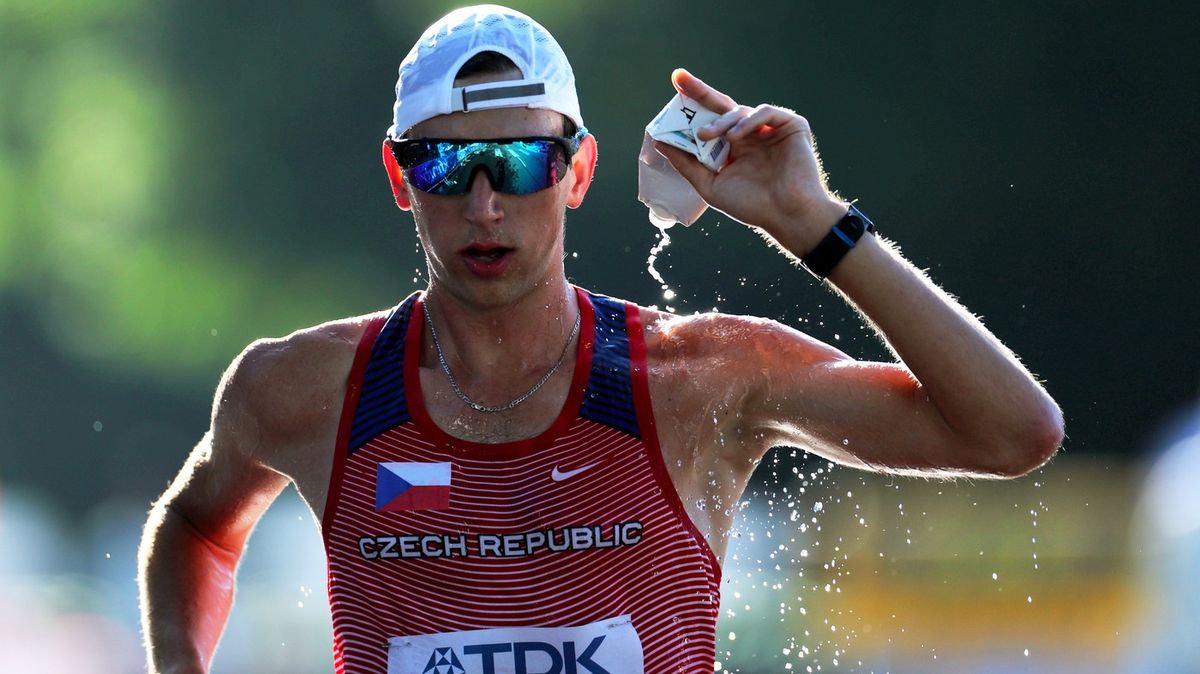 V Poděbradech padaly rekordy v chůzi. Ital Stano překonal světový, Hlaváč český