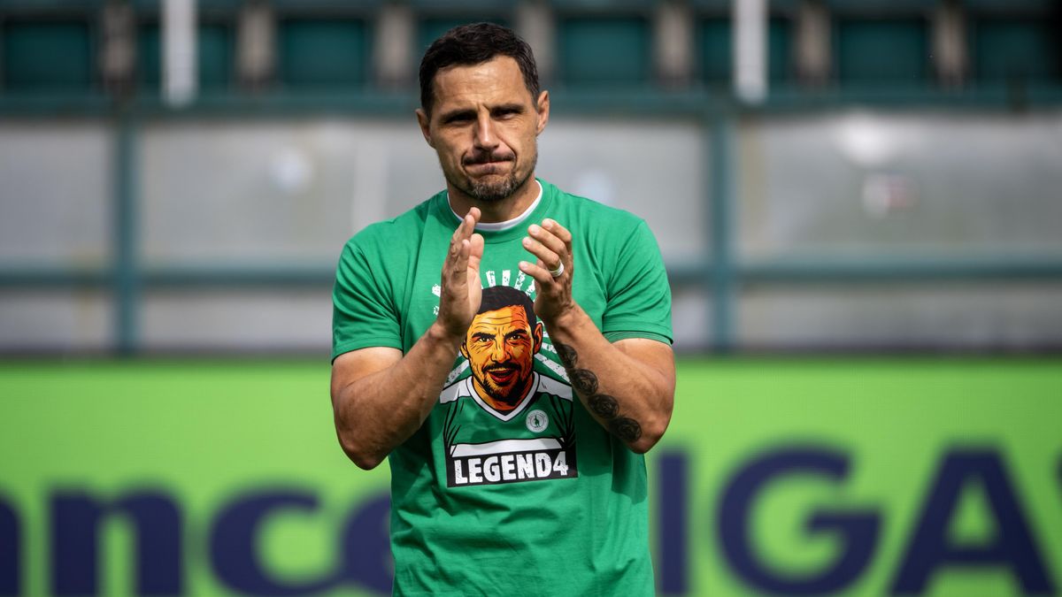 Soupeři smekají před legendou. Poprvé mi někdo kecal do sestavy, smál se kouč