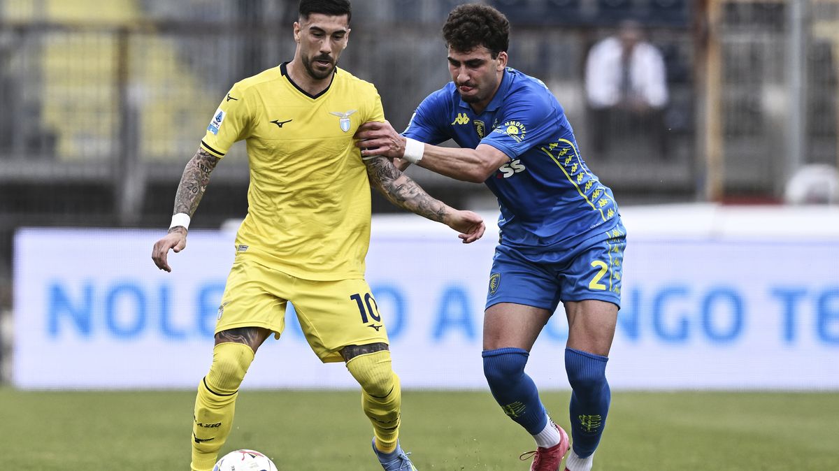 Lazio vyhrálo gólem z první minuty a zůstalo v boji o Ligu mistrů
