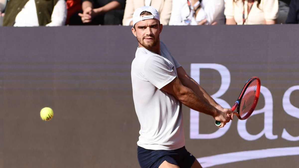 TENIS ONLINE: Macháč zabojuje v Římě o osmifinále. Ve hře bude i Menšík