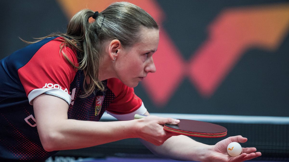 Stolní tenistka Matelová postoupila na MS do osmifinále čtyřhry 