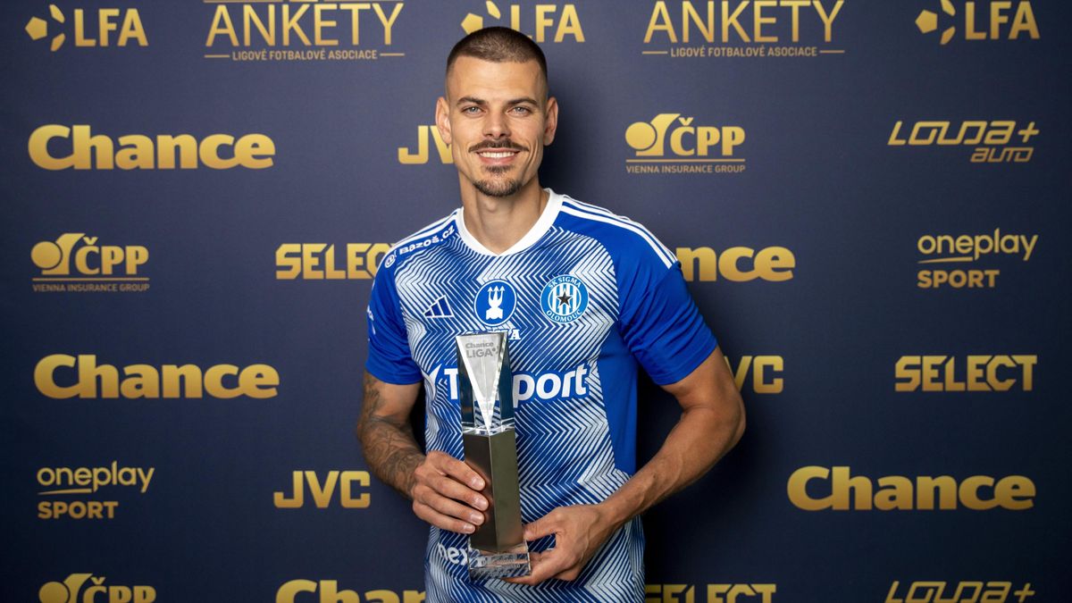 Kliment popsal námluvy se Slavií. Chorý hodně prožíval mé zranění, prozradil