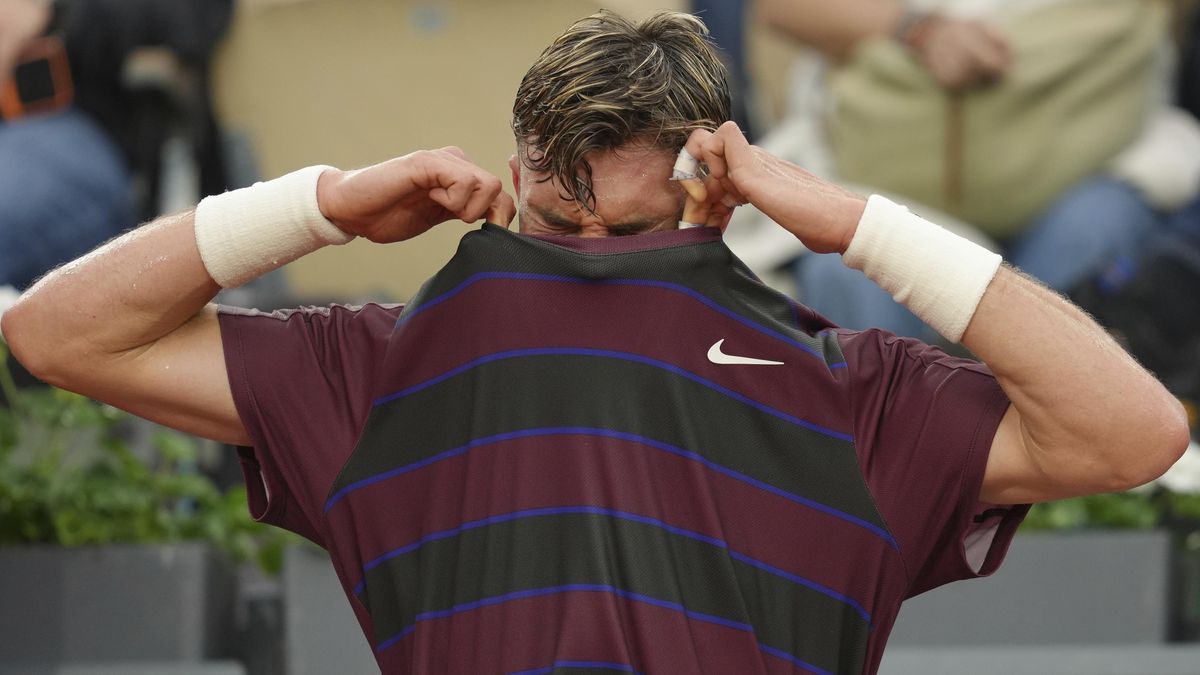 Tlačím tak, až začnu prdět. Tenisté si na French Open stěžují na kontroly